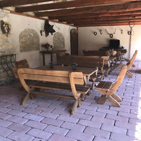 Zamecek Zdiky - Moderni Velky Apartman Bujanov Dış mekan fotoğraf