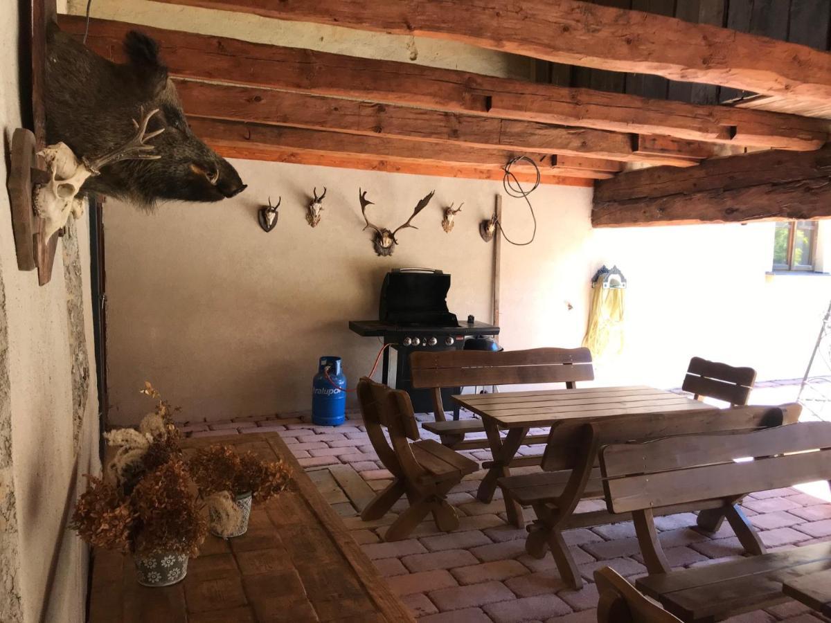 Zamecek Zdiky - Moderni Velky Apartman Bujanov Dış mekan fotoğraf