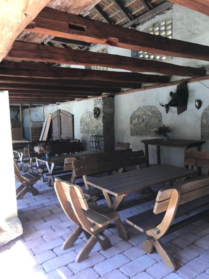 Zamecek Zdiky - Moderni Velky Apartman Bujanov Dış mekan fotoğraf